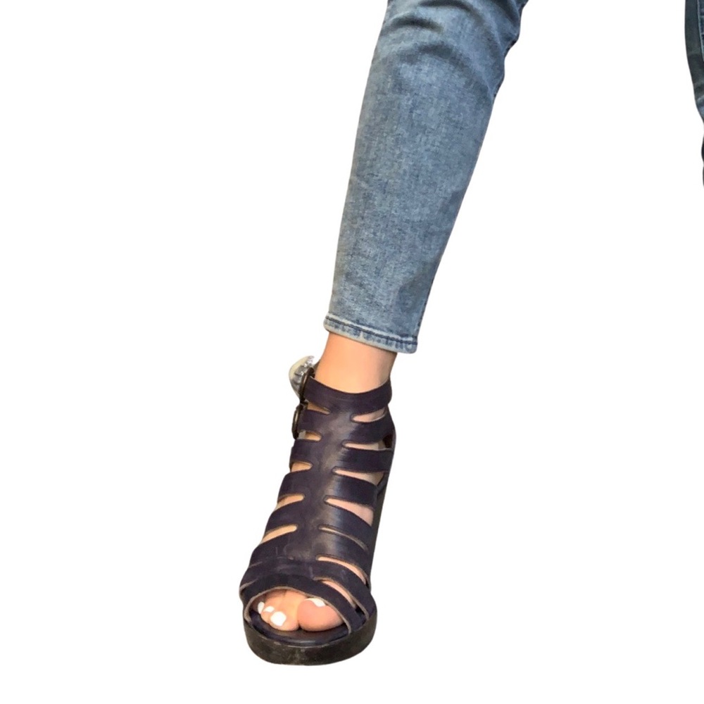 Fiorenti + Baker - Navy Sandals Size 8.5/9